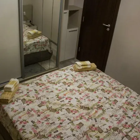 Vip Apartament Galina 2 *